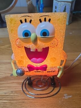 SpongeBob Squarepants Yellow Light-Up Figure 9" High